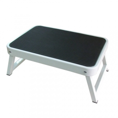 ONE STEP STOOL WITH FOLDABLE LEGS